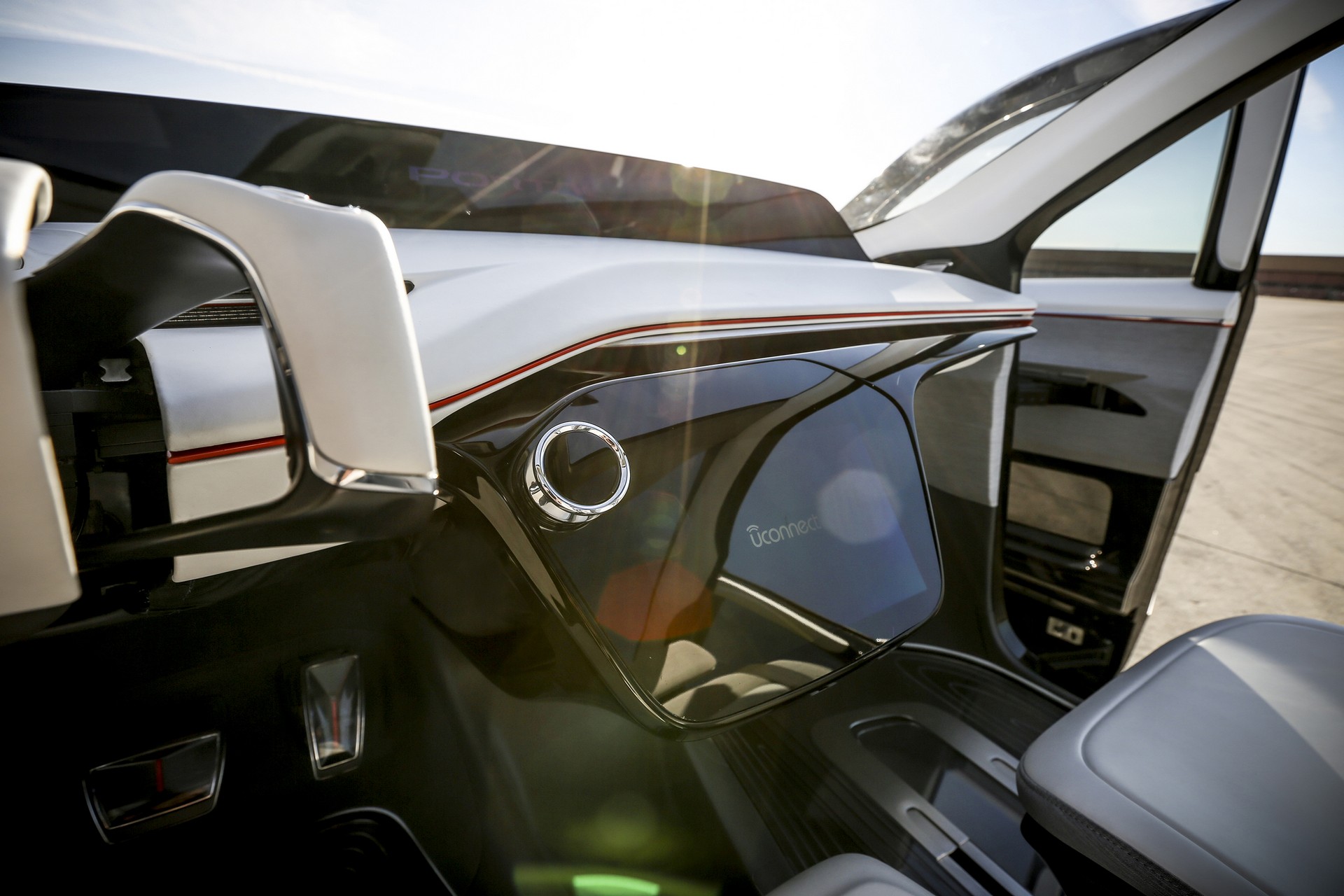 Chrysler Portal Concept-14 Chrysler Portal Concept Reportedly Going Into Production In 2020