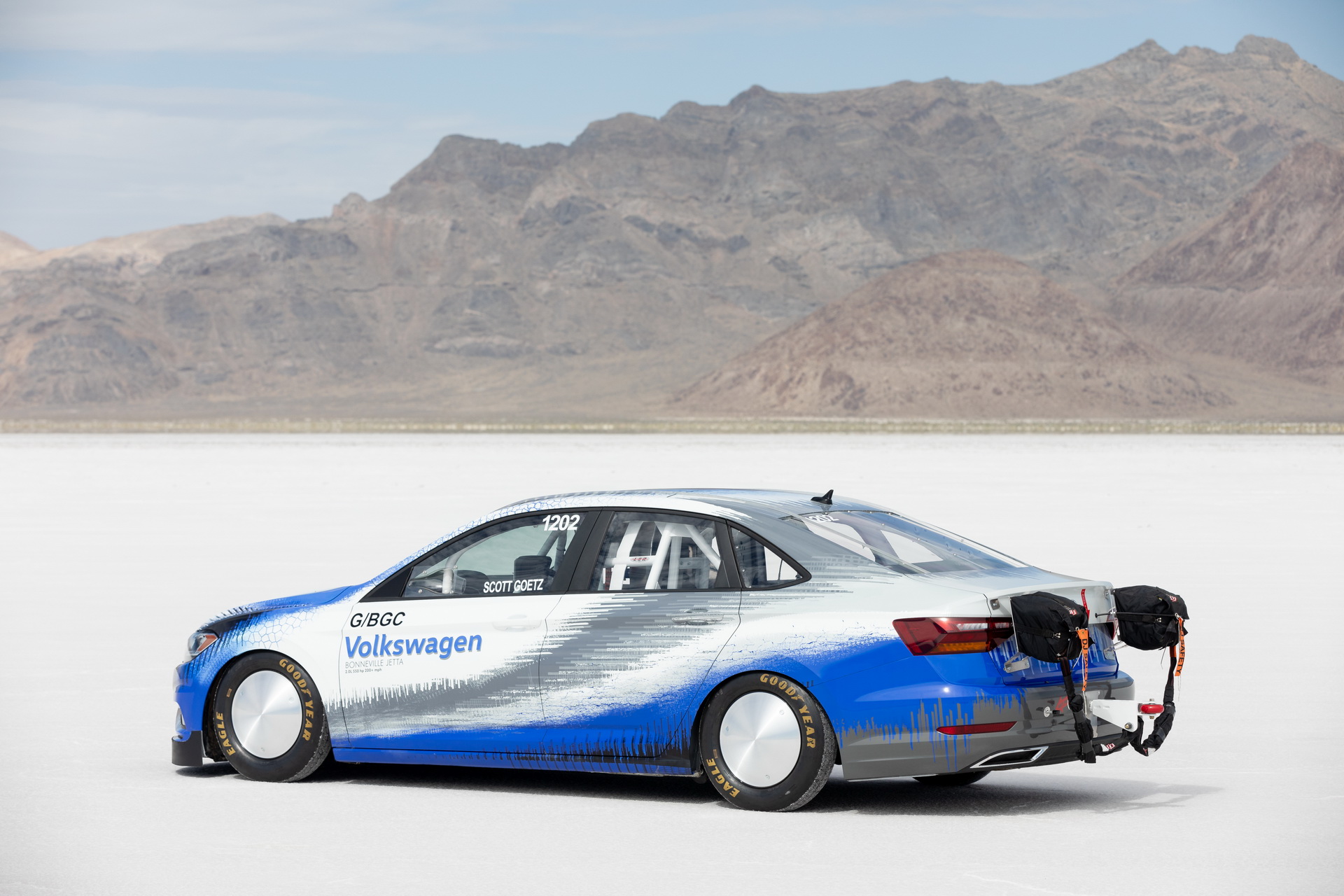 vw-jetta-land-speed-record-salt-flats-20 2019 VW Jetta Breaks SCTA Land Speed Record With 210 MPH Run