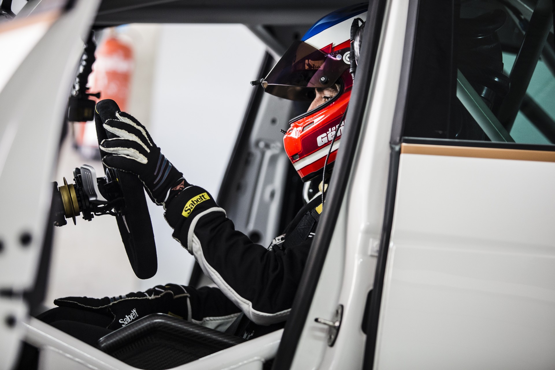 Cupra E-Racer-6 Cupra’s High-Tech E-Racer Can Burn Through 440 Pounds Of Dry Ice In A Day