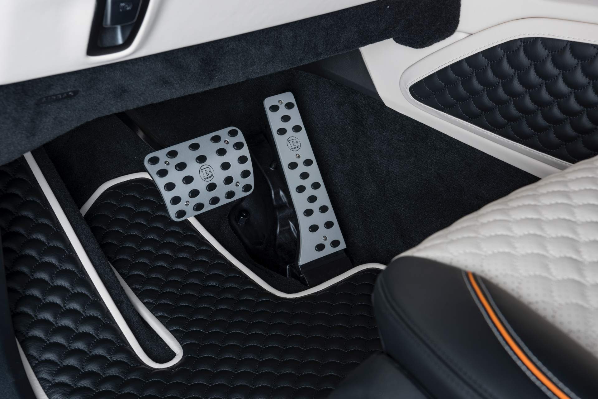 Brabus-700-Widestar-based-on-Mercedes-AMG-G63-38 New Brabus 700 Widestar Is What Stock Mercedes-AMG G63s Dream Of Becoming