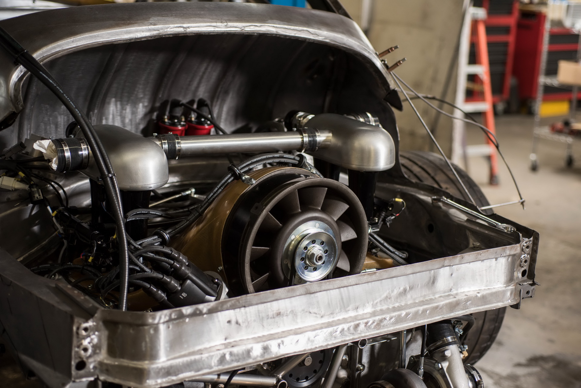 MOMO-356-RSR-23 Momo 356 RSR Outlaw Wants To Become The Ultimate Porsche 356