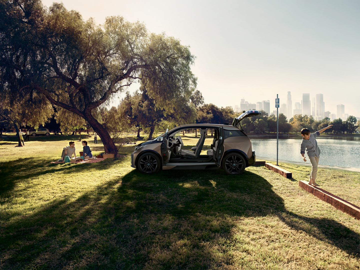 2019-bmw-i3-25 2019 BMW i3 Gets A Larger Capacity Battery, 260 Km Range In Everyday Driving