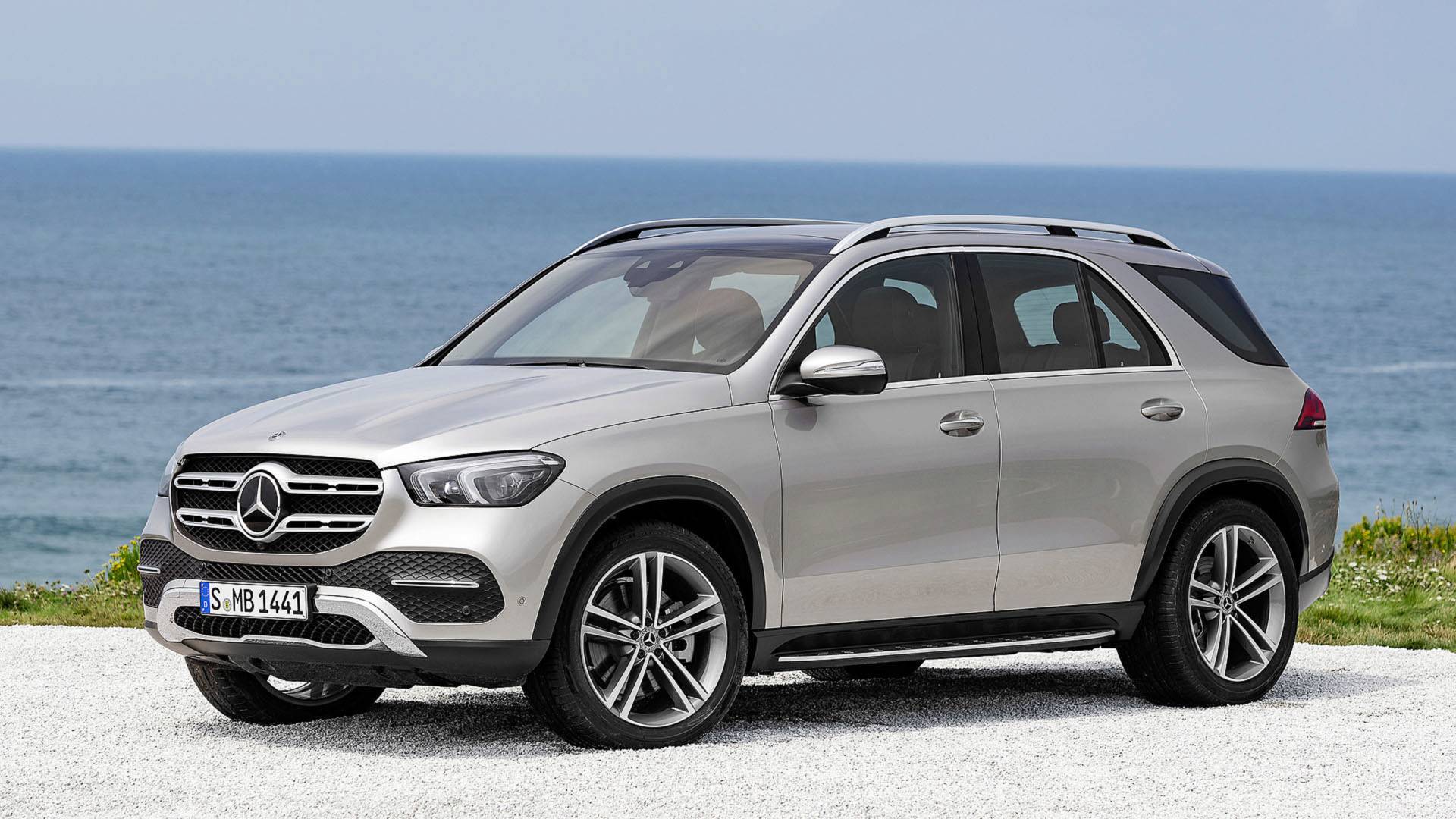 Mercedes-Benz-GLE-7 2019 Mercedes-Benz GLE Is Here With More Space, New Tech And Looks