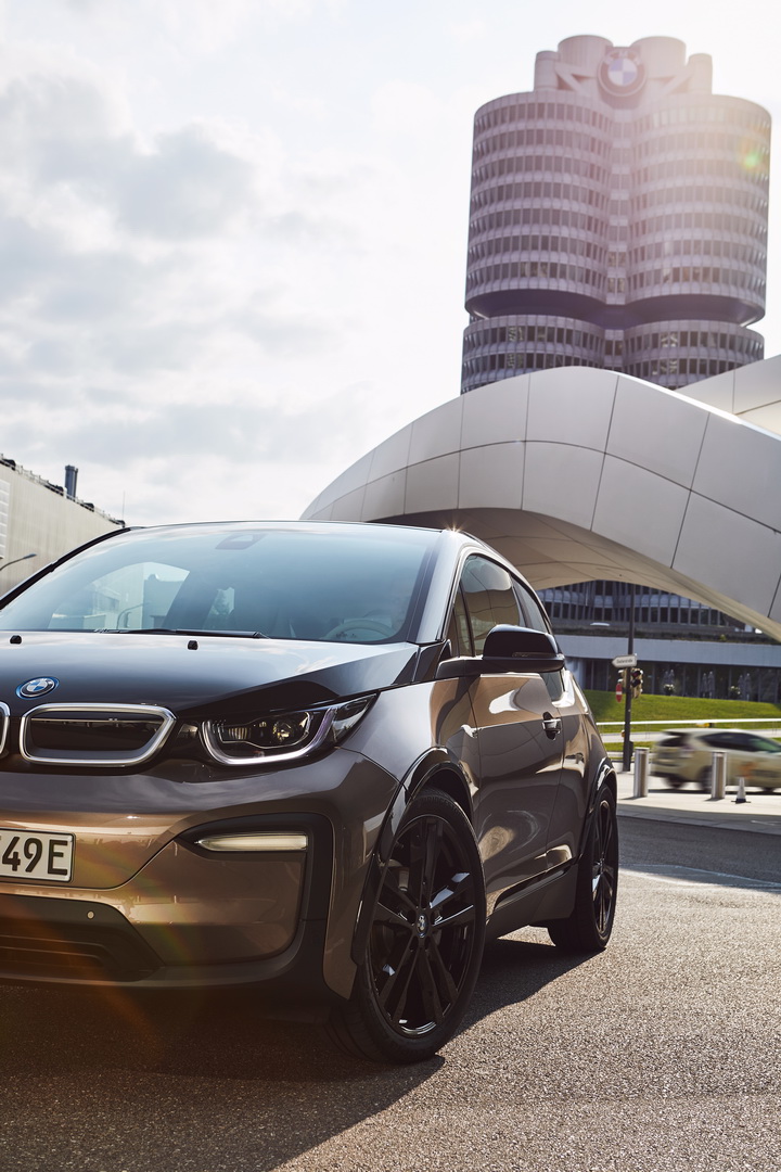 2019-bmw-i3-2 2019 BMW i3 Gets A Larger Capacity Battery, 260 Km Range In Everyday Driving