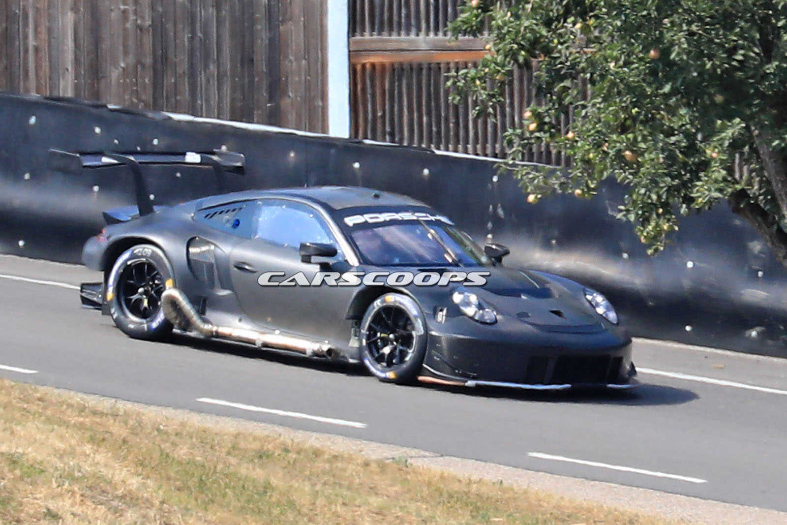 porsche-911-rsr-spy-05 Rivals Beware, Porsche’s Working On A New 911 RSR