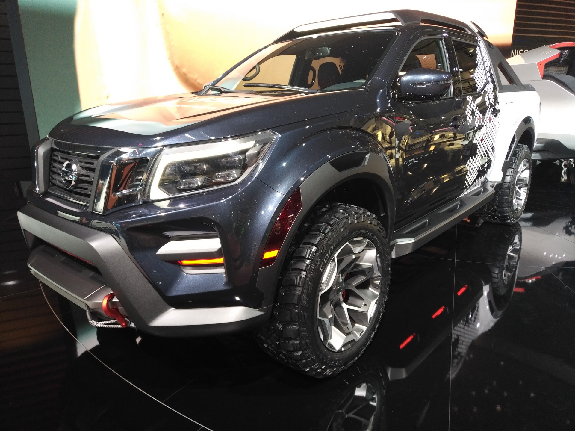 Navara Dark Sky concept-52 Nissan Navara Dark Sky Concept Packs Plenty Of Star Power Thanks Its To Observatory-Class Telescope