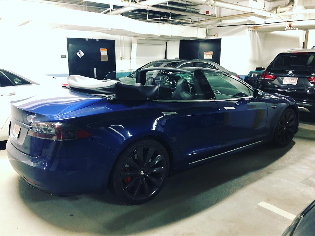 Tesla-Model-S-Convertible-2 Customized Tesla Model S Convertible Spotted In Boston