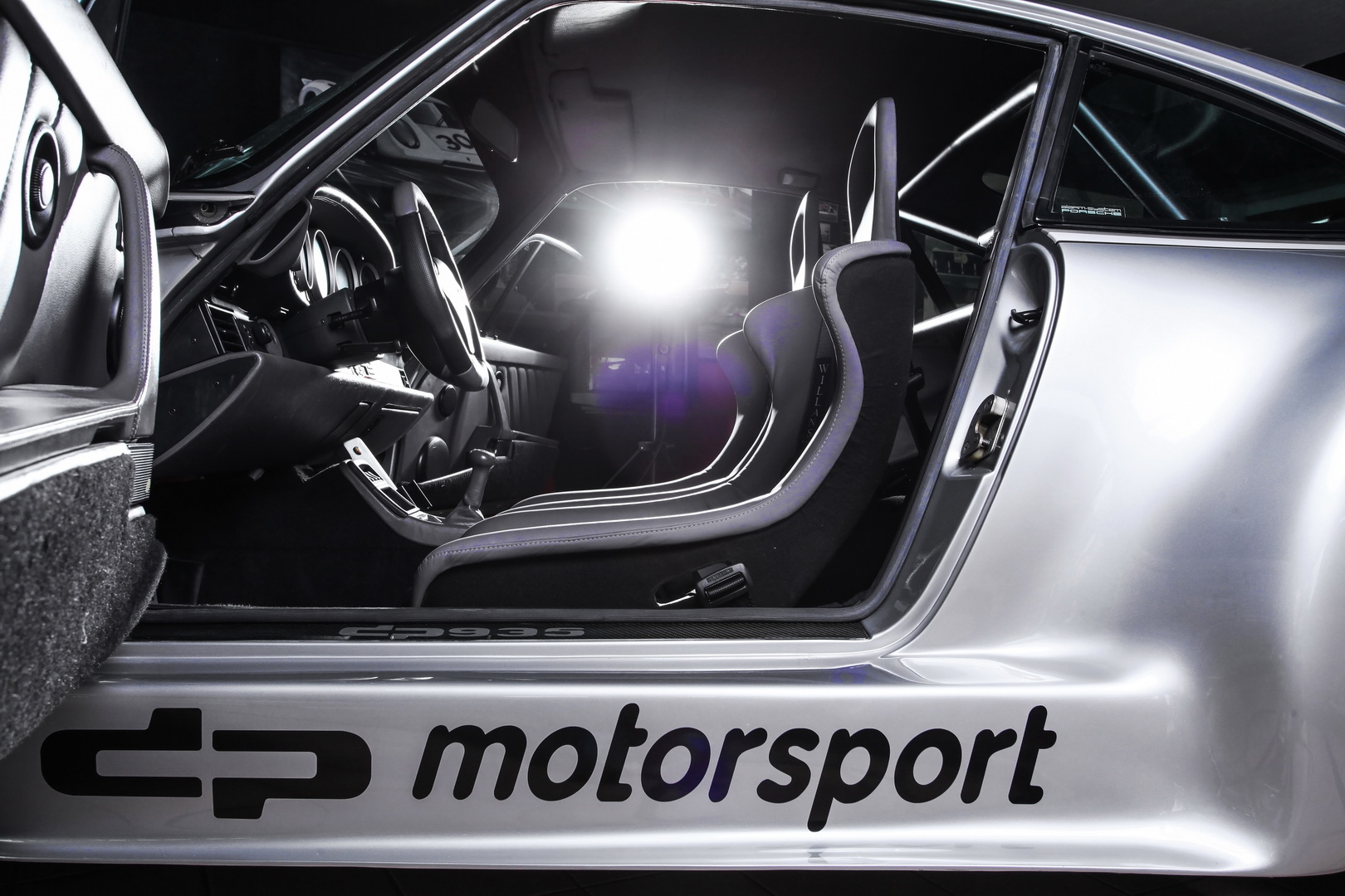 porsche-935-replica-dp-motorsport-14 DP Motorsport Transforms Porsche 965 Into Street-Legal 935 Replica