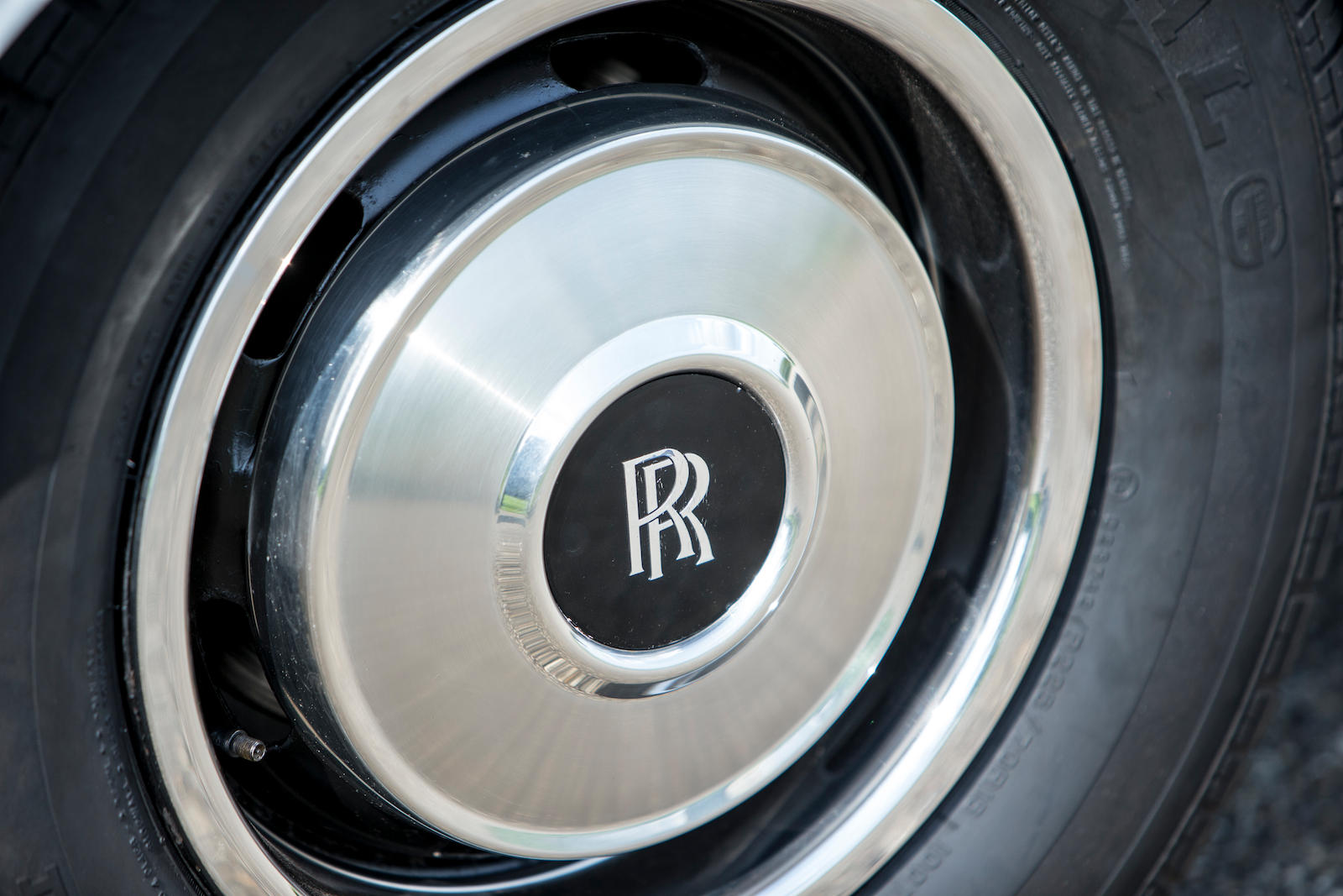 muhammad-ali-rolls-royce-silver-shadow-14 Muhammad Ali’s Rolls-Royce Could Be Even More Tempting Than His Alfa Spider