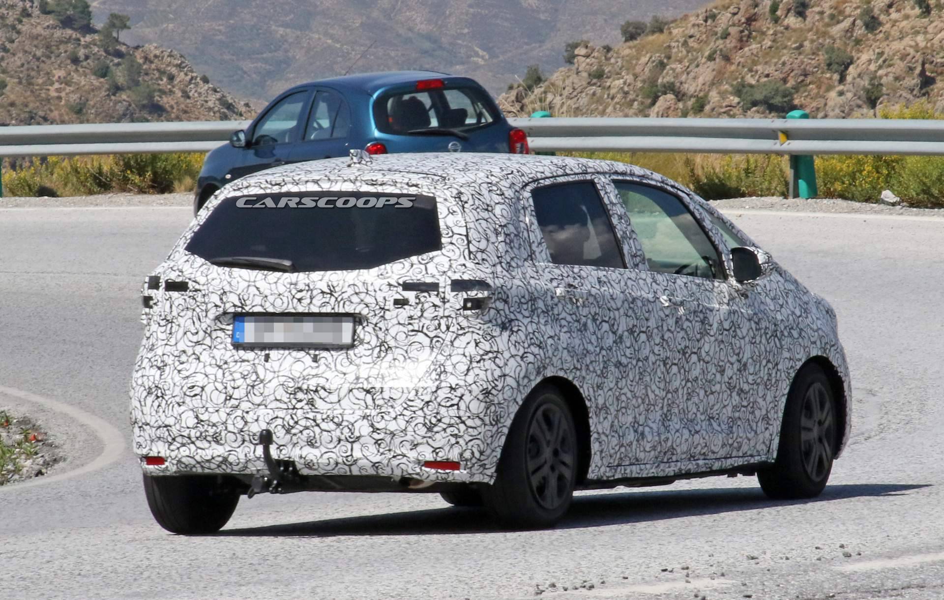 2020-Honda-Jazz-spy-shots-11 2020 Fit / Jazz To Debut In Tokyo Alongside JDM Honda e And Accord