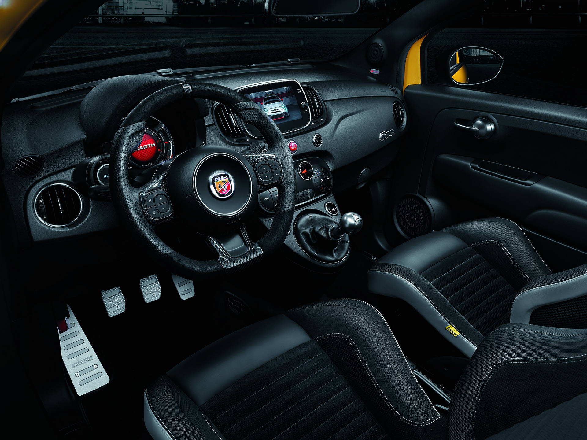 2019-Abarth-595-14 Abarth Updates 595 Range With Five Models And Up To 177HP
