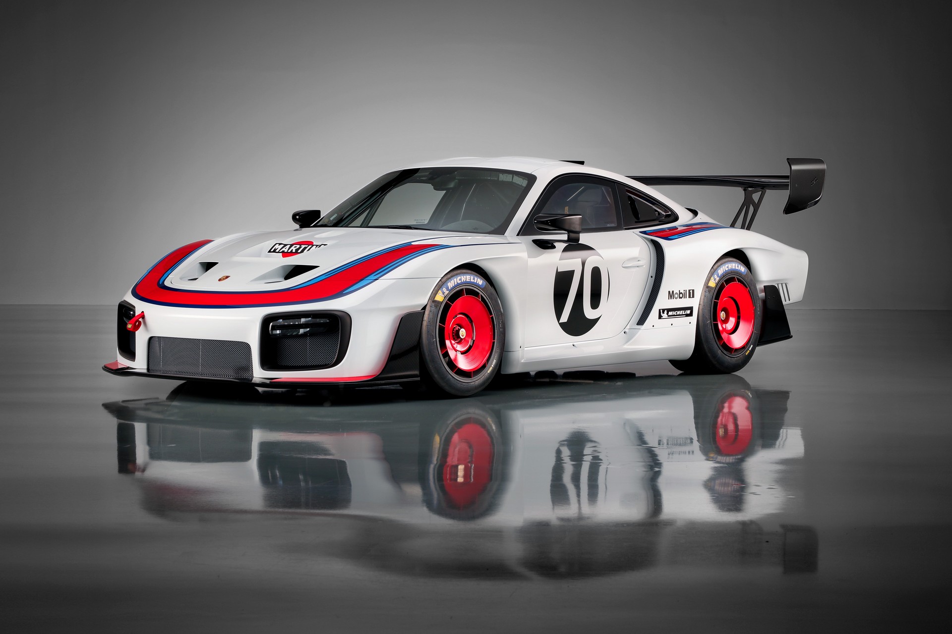 Porsche 935-2 Porsche 935 Clubsport Racer Debuts With 700 HP
