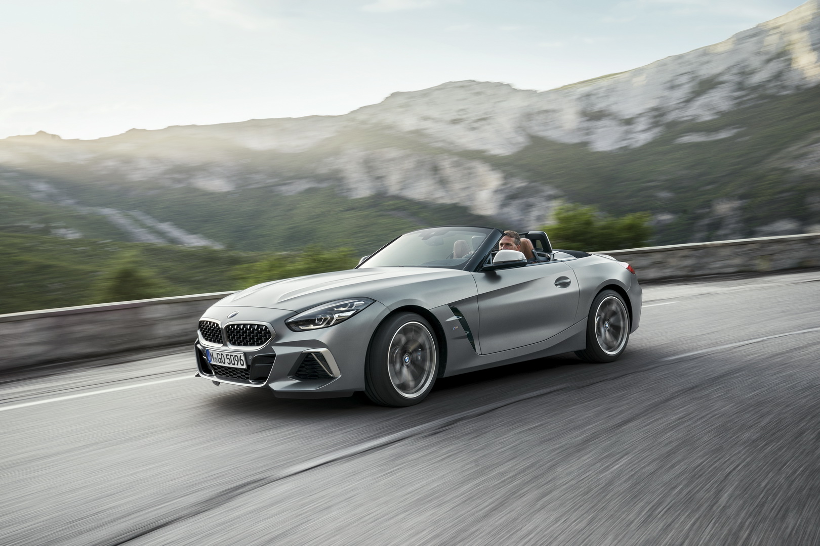 2019-bmw-z4-10 BMW’s Paris Auto Show Lineup Announced, Includes New Z4, 8-Series Models