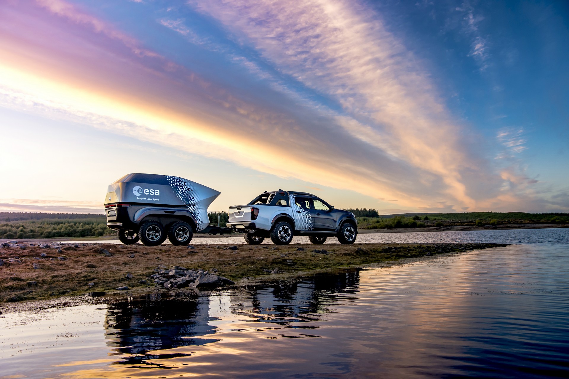 Navara Dark Sky concept-39 Nissan Navara Dark Sky Concept Packs Plenty Of Star Power Thanks Its To Observatory-Class Telescope