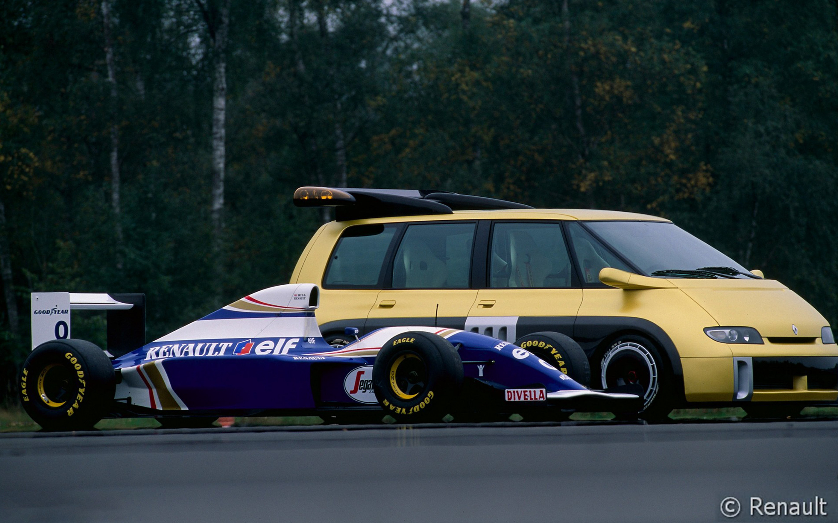 Renault-Espace-F1-6 What If Renault Reinvented The Iconic F1-Powered Espace For The 21st Century?