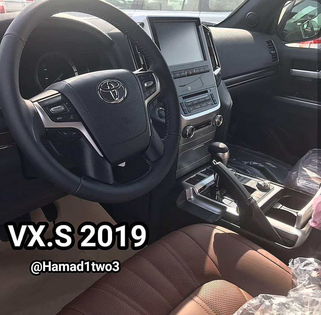2019-Toyota-Land-Cruiser-100-7 2019 Toyota Land Cruiser And 2019 Lexus LX 570 Black Edition S Spotted
