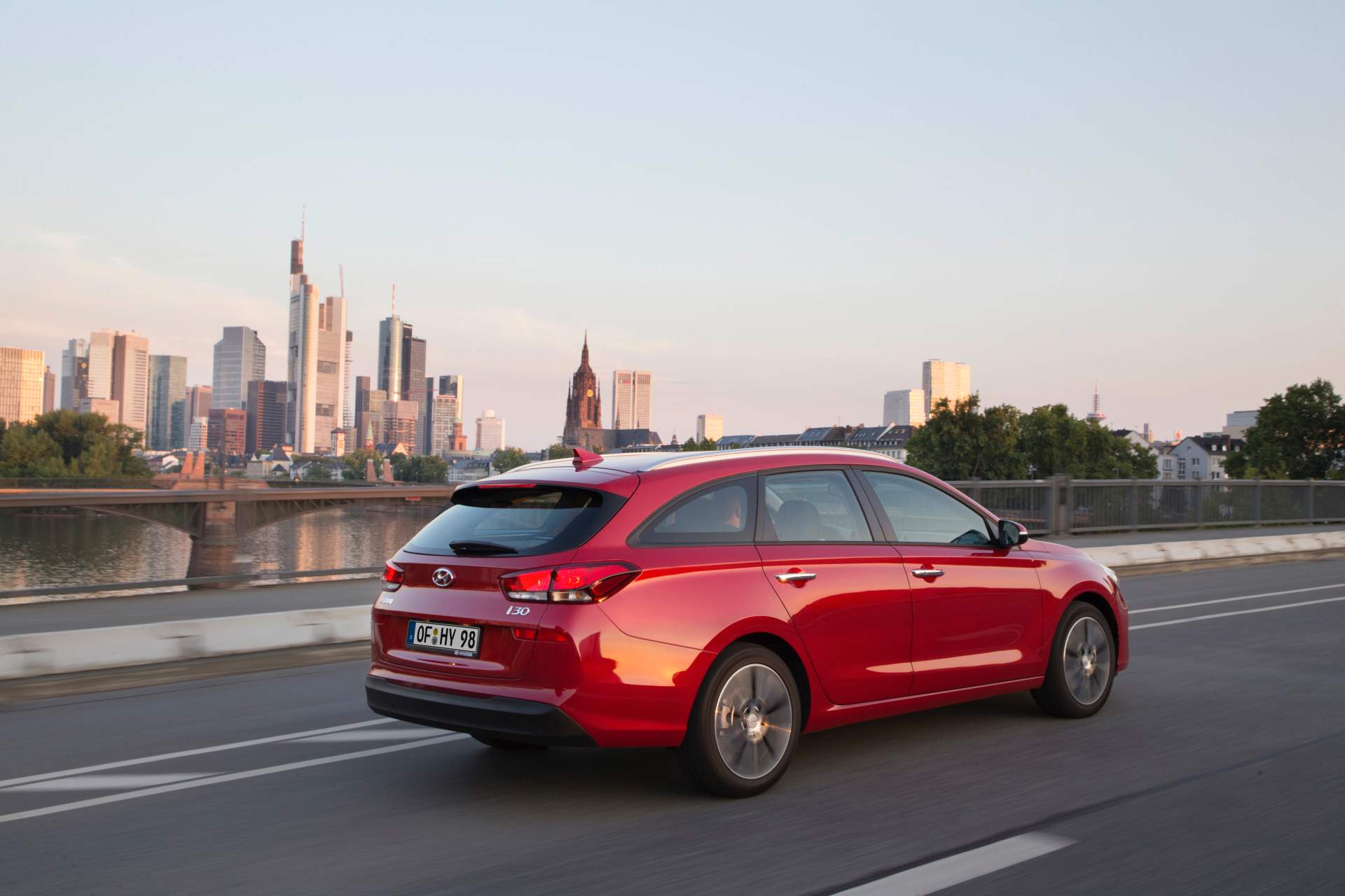 2019-Hyundai-i30-Wagon-7 2019 Hyundai i30 Hatch And Wagon Get New Diesels And Styling Tweaks