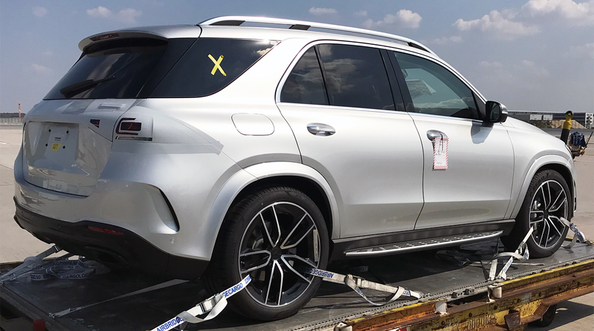 Mercedes-Benz-GLE-Uncovered-2 Mercedes-Benz Drops Sketch Of New GLE, But We’ve Already Seen The Real Thing