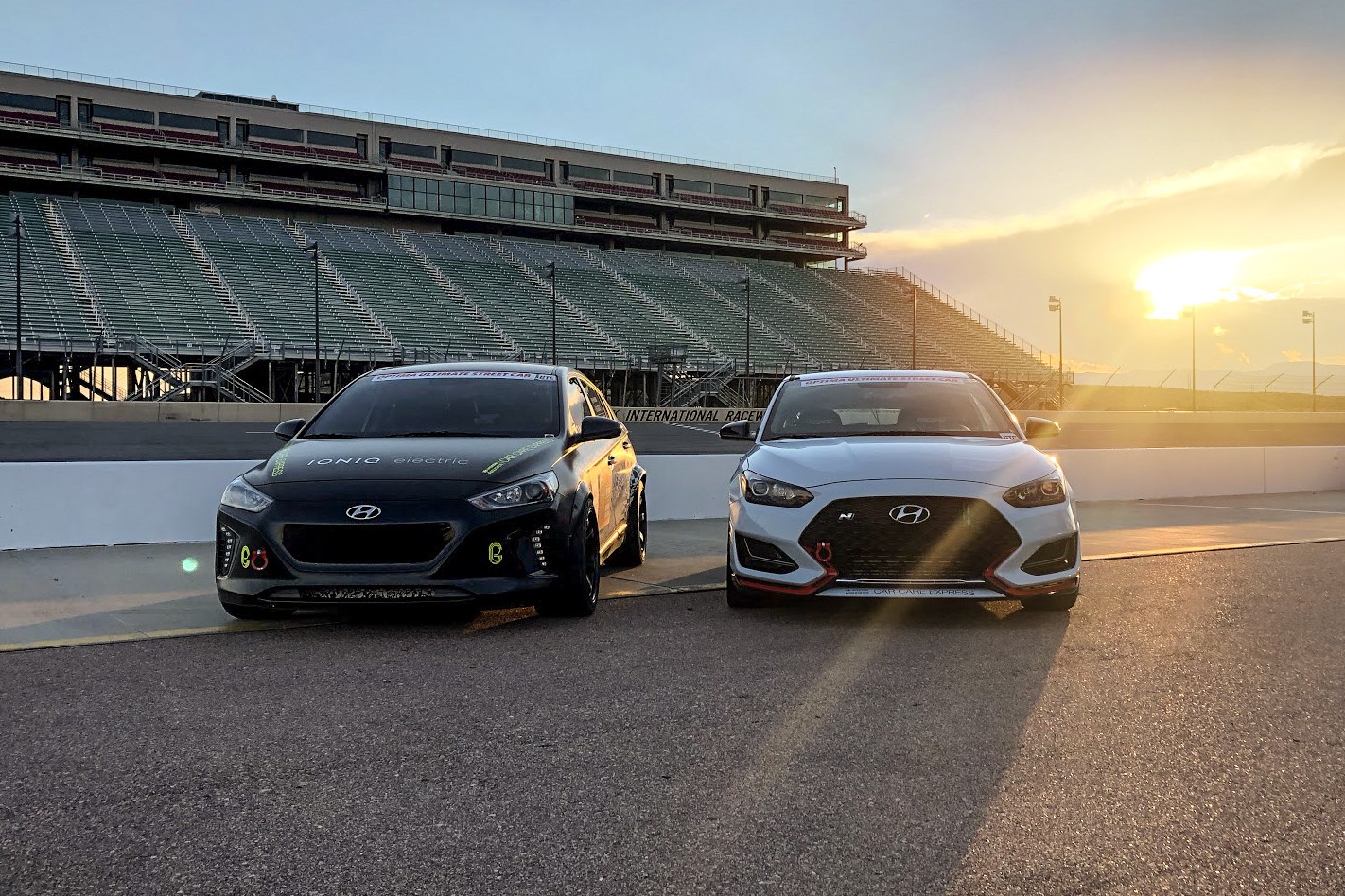 Hyundai Race Cars-4 Hyundai Shows Off Modified Veloster N And Ioniq Electric With Performance Upgrades
