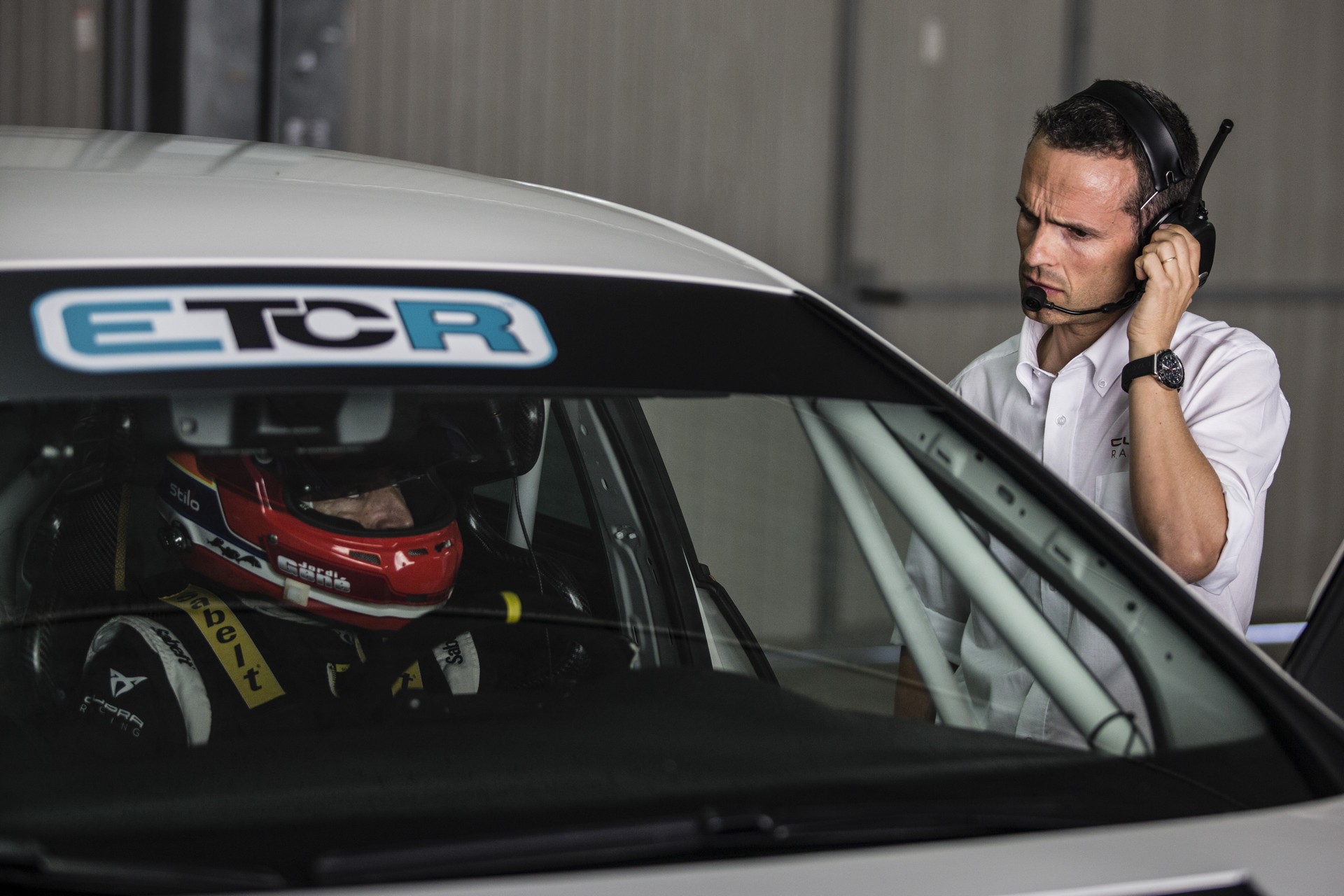 Cupra E-Racer-7 Cupra’s High-Tech E-Racer Can Burn Through 440 Pounds Of Dry Ice In A Day