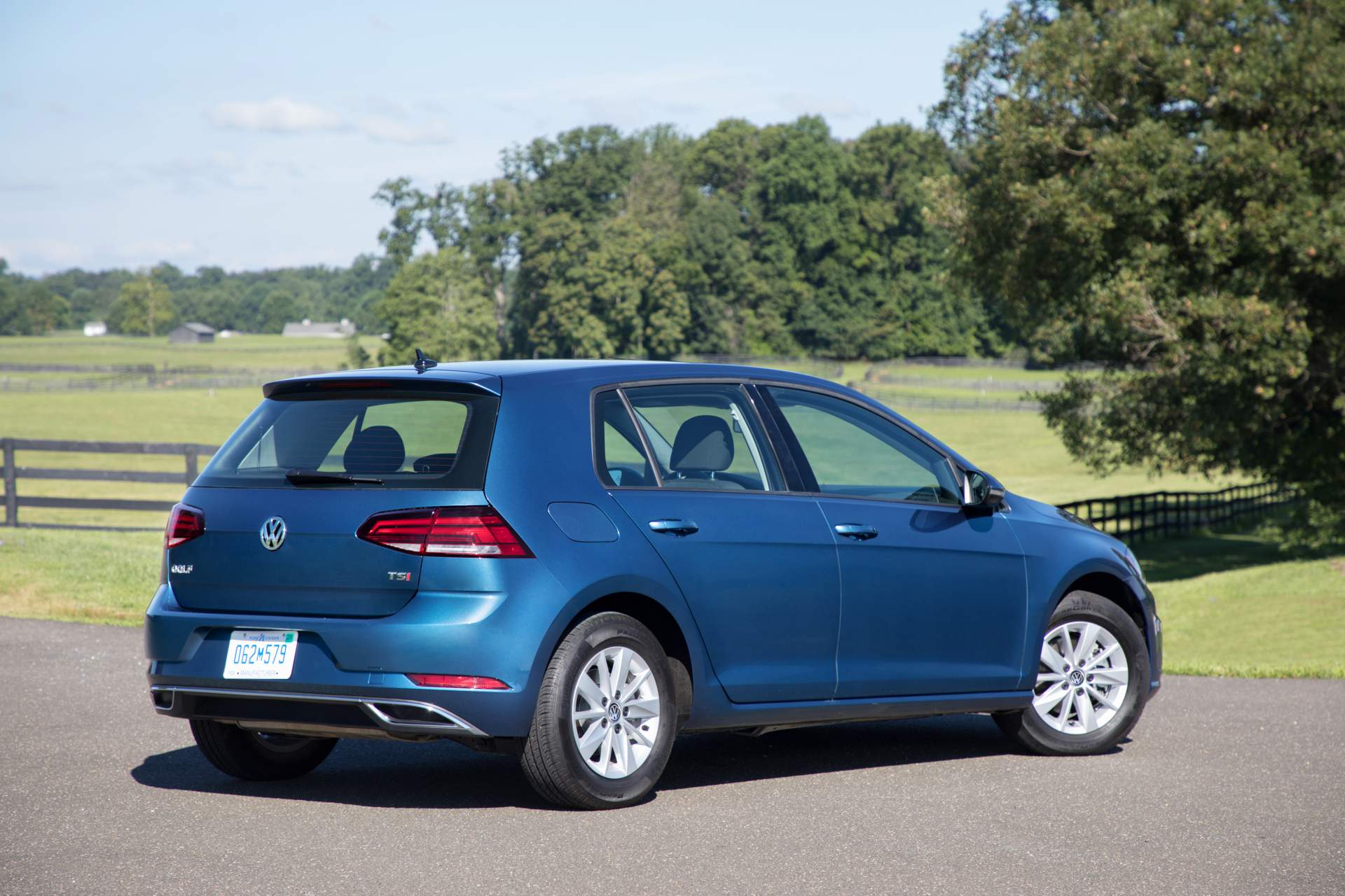 2018-VW-Golf-1 2019 VW Golf Will Reportedly Lose 23 HP By Downsizing To Jetta Engine