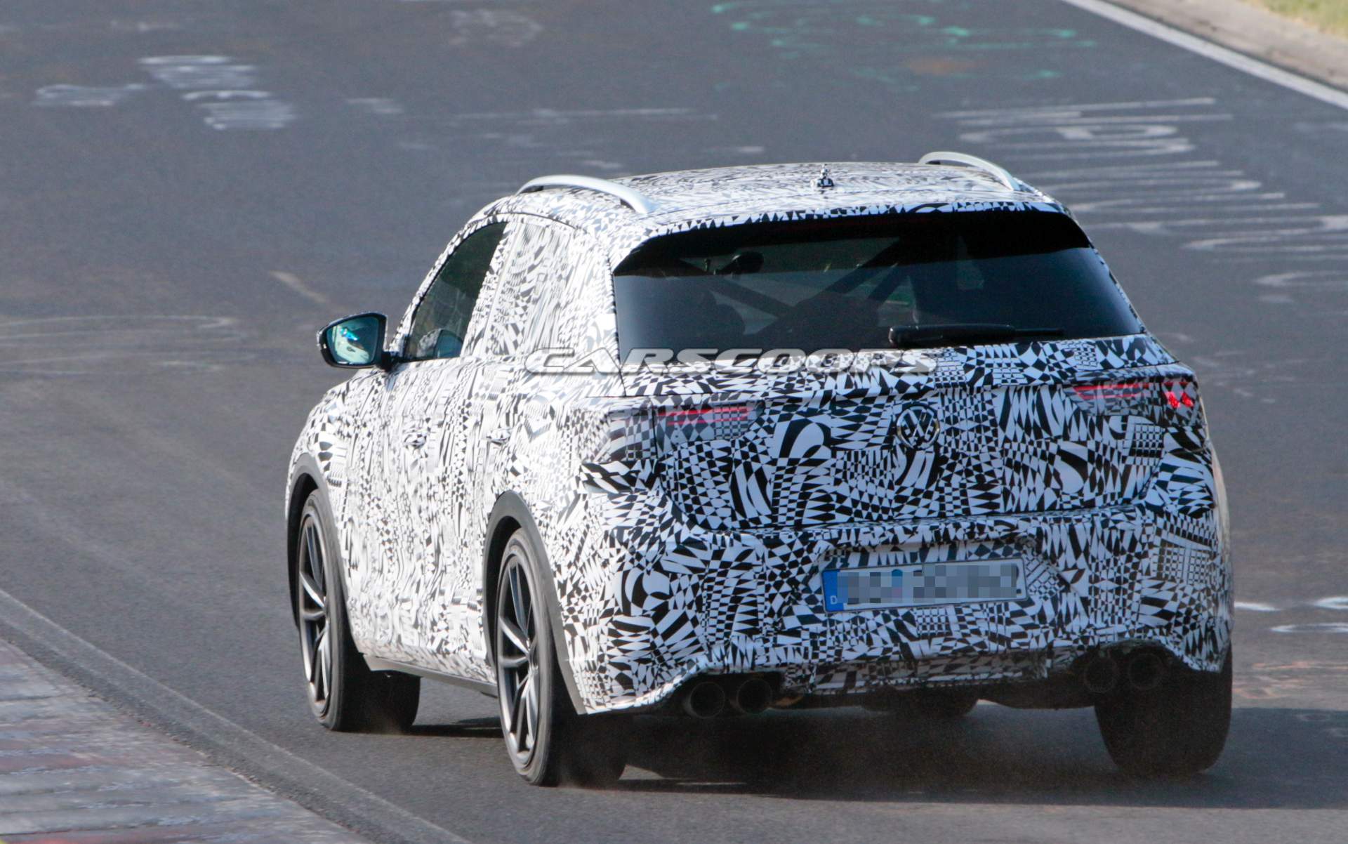 VW-T-Roc-R-spy-shots-25 VW T-Roc R Parades Final Production Body At The Nürburgring