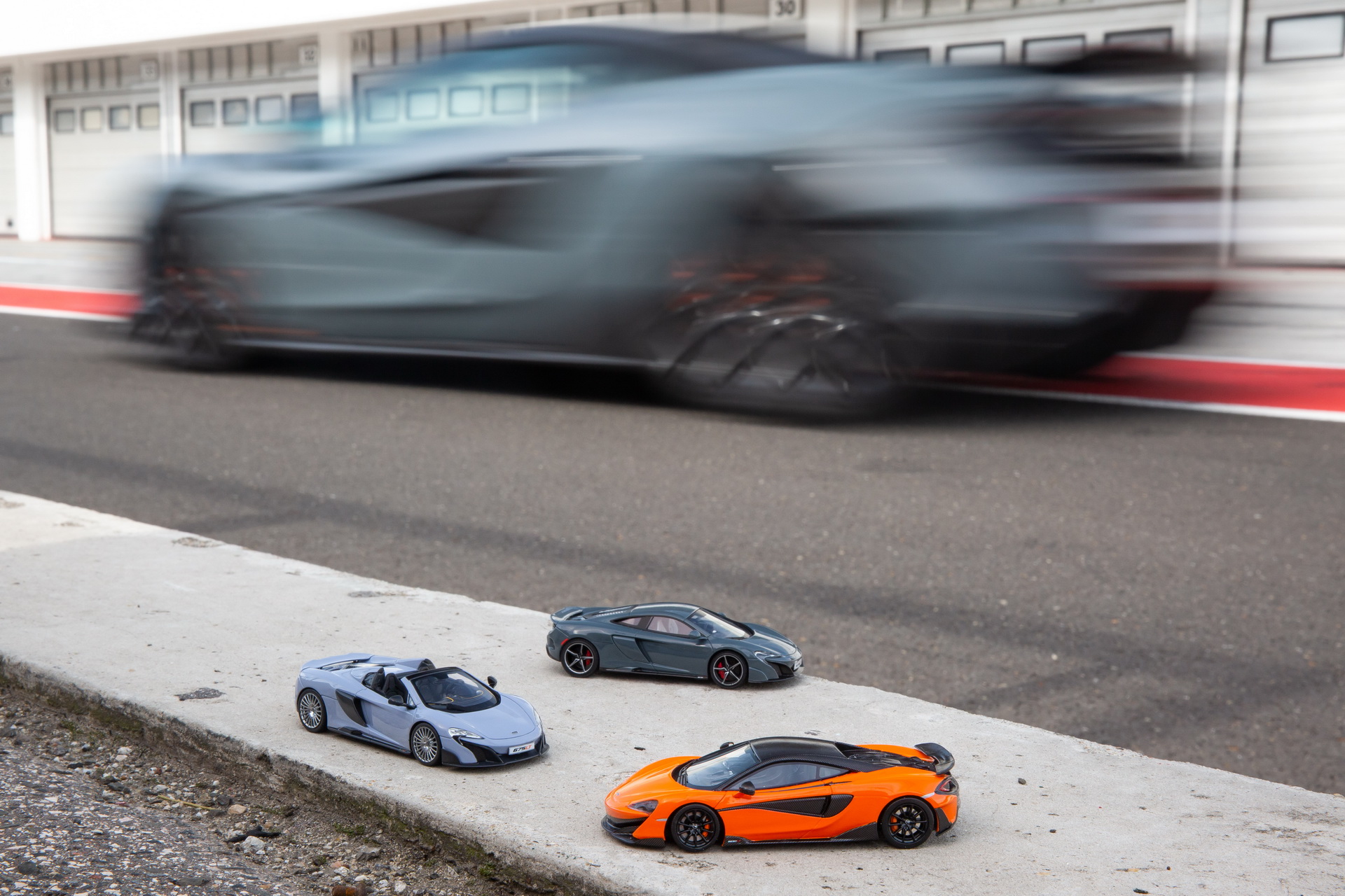 mclaren-600lt-scale-model-1 McLaren’s 600LT Scale Model Costs £185,435 Less Than The Real Thing
