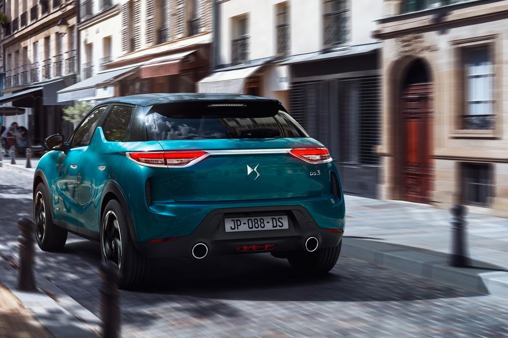 DS3 Crossback Leak-6 2019 DS3 Crossback Plugs Into The Future With An Electric Powertrain