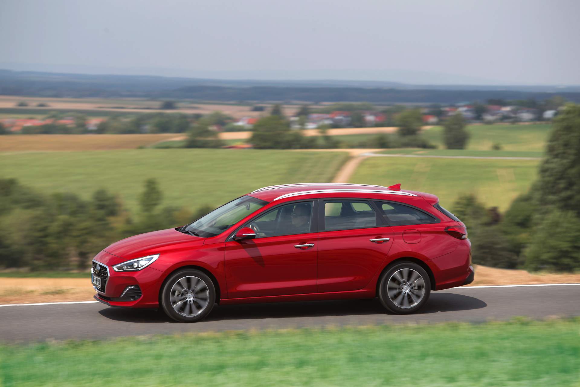 2019-Hyundai-i30-Wagon-9 2019 Hyundai i30 Hatch And Wagon Get New Diesels And Styling Tweaks
