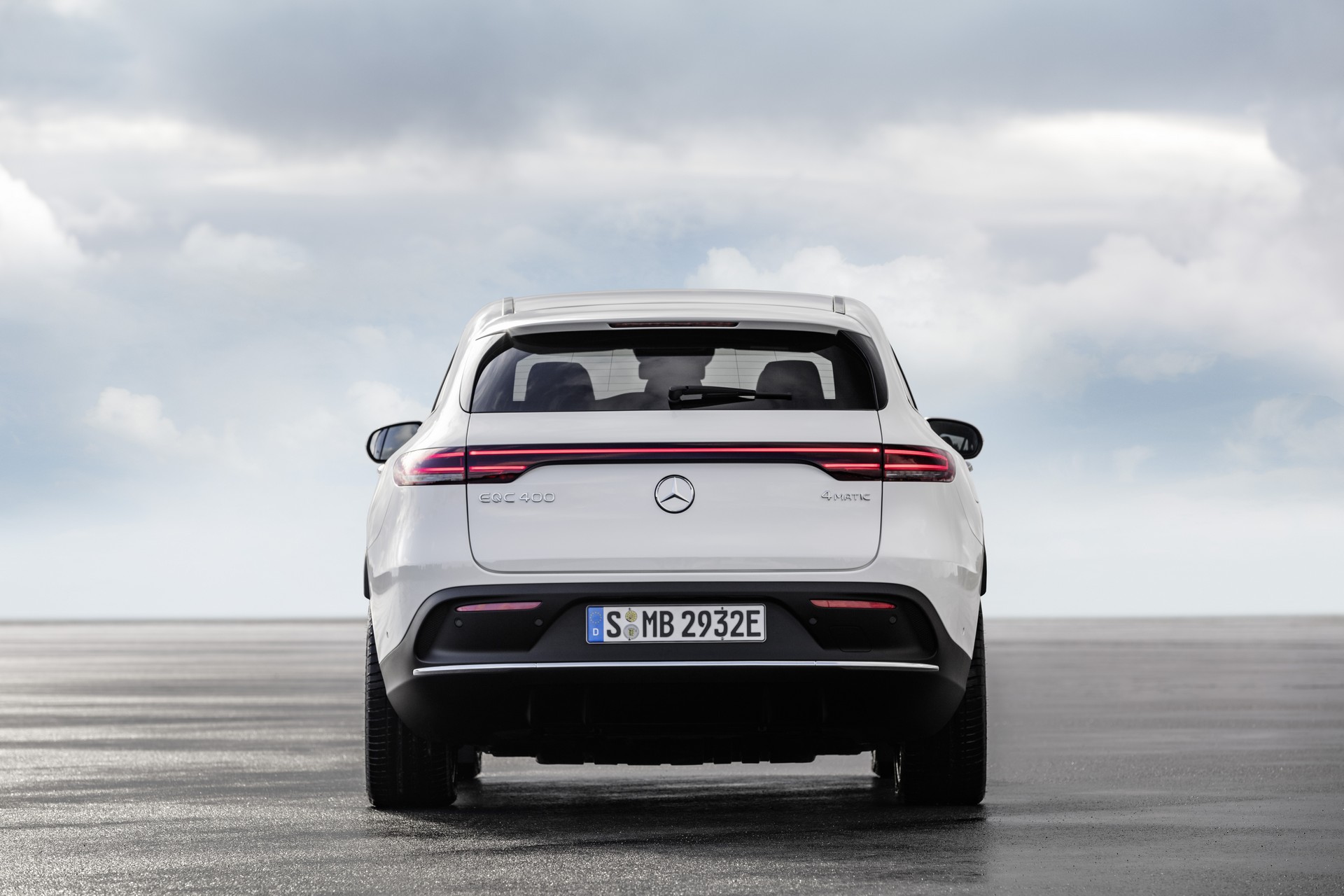 Mercedes-EQC-61 Mercedes Enters The Electric Era With All-New EQC Crossover