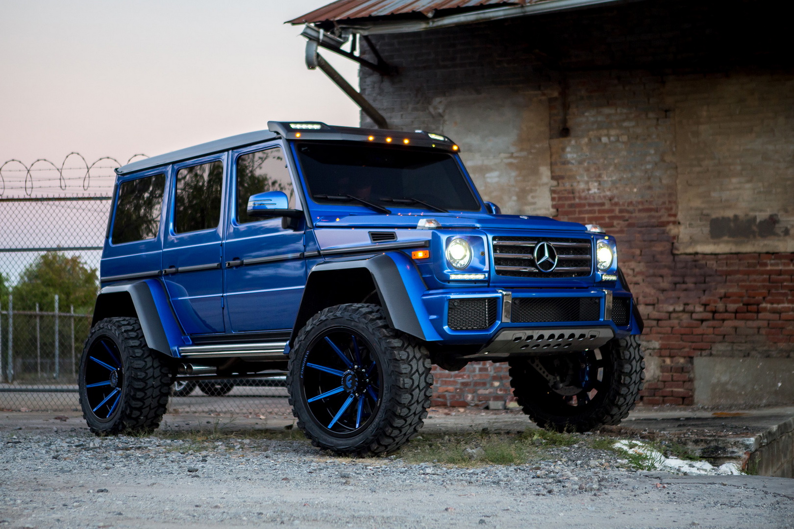 Mercedes-Benz-G550-4×42-Lil-Baby-7 Mercedes-Benz G550 4×4² With 24-Inch Wheels Is A Hit On Instagram