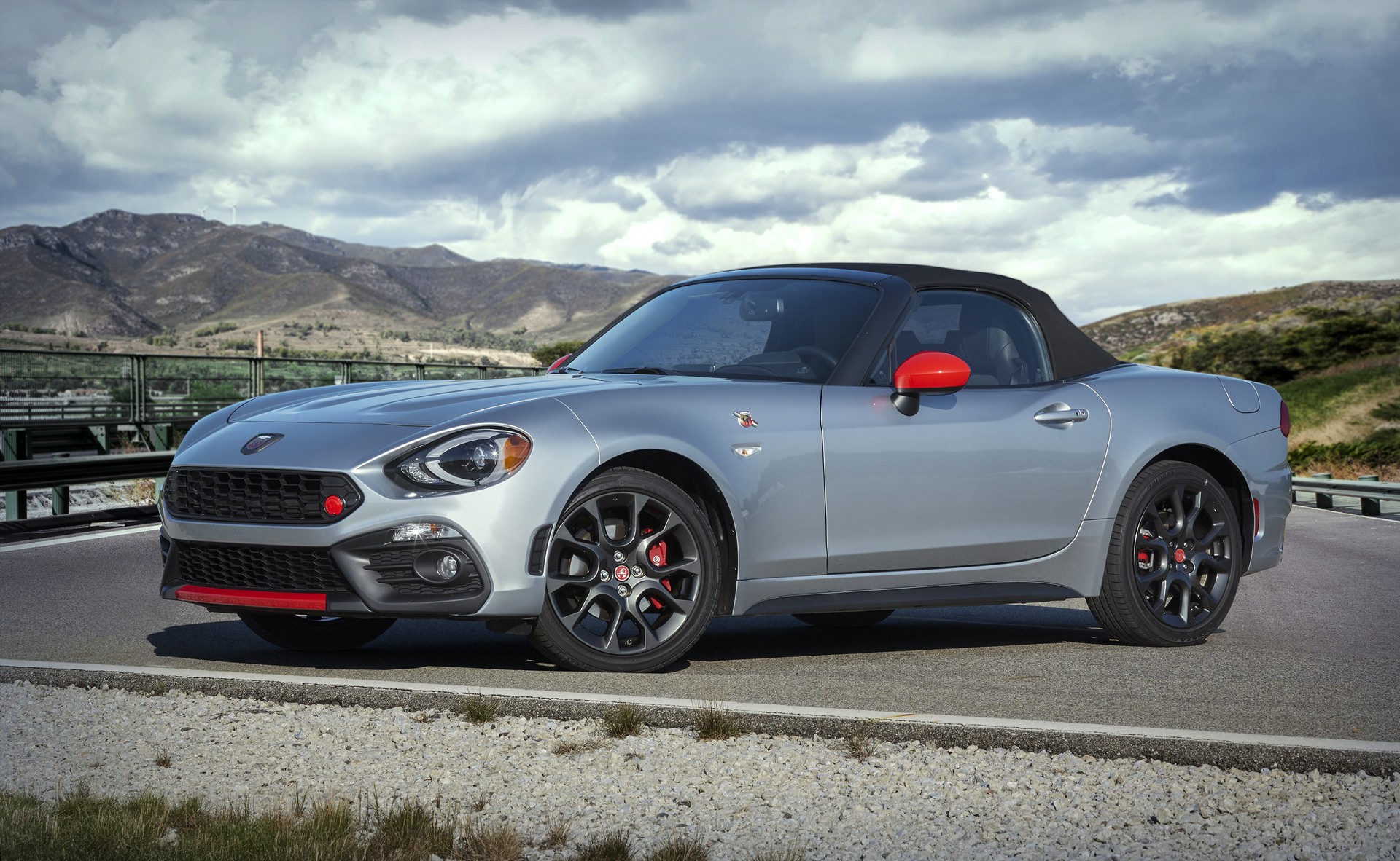 2019 Fiat 124 Spider-3 2019 Fiat 124 Spider Eschews MX-5 Upgrades, Bows With Minor Updates