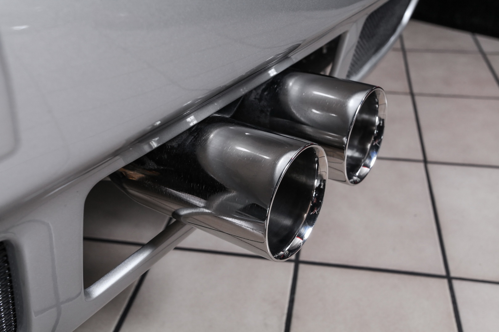 porsche-935-replica-dp-motorsport-7 DP Motorsport Transforms Porsche 965 Into Street-Legal 935 Replica