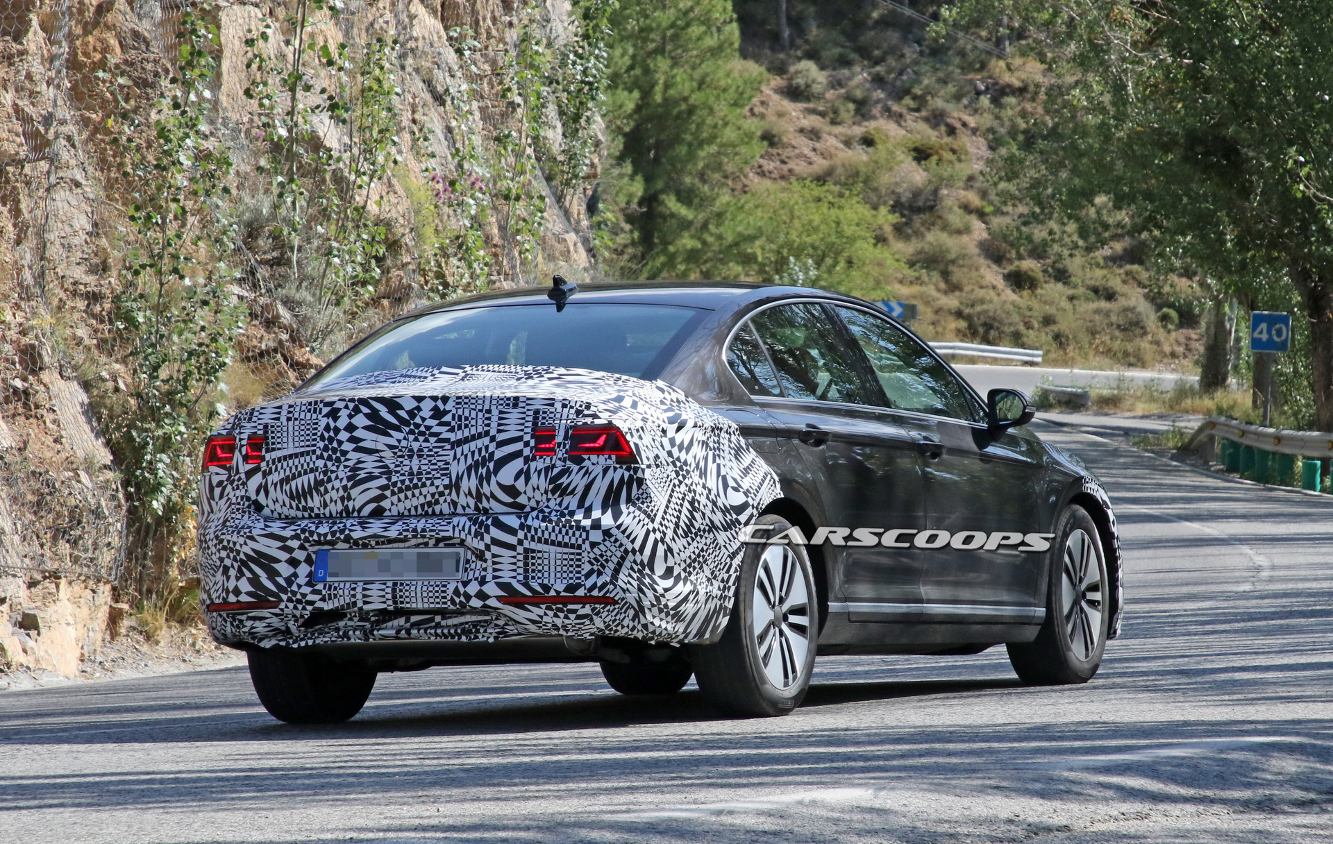 VW-Passat-Updated-6 Facelifted Euro-Spec VW Passat Getting New-And-Improved Powertrains