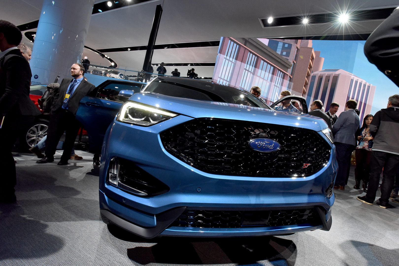 2018 NAIAS 2019 Ford Edge, Edge ST Gain AI AWD For Better Grip And Fuel Economy