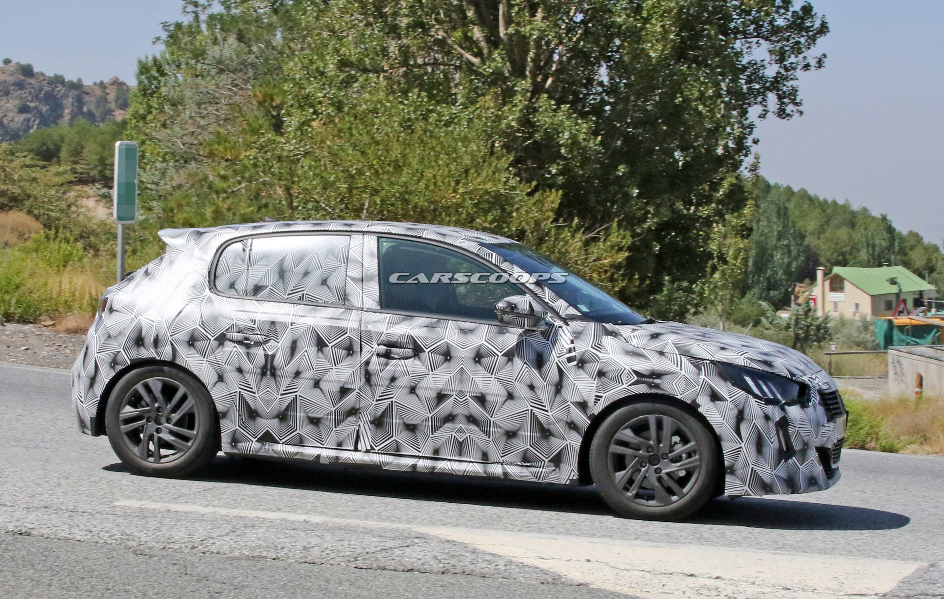 Peugeot-208-Spy-7 2019 Peugeot 208 GTi Spied With A Stylish New Design
