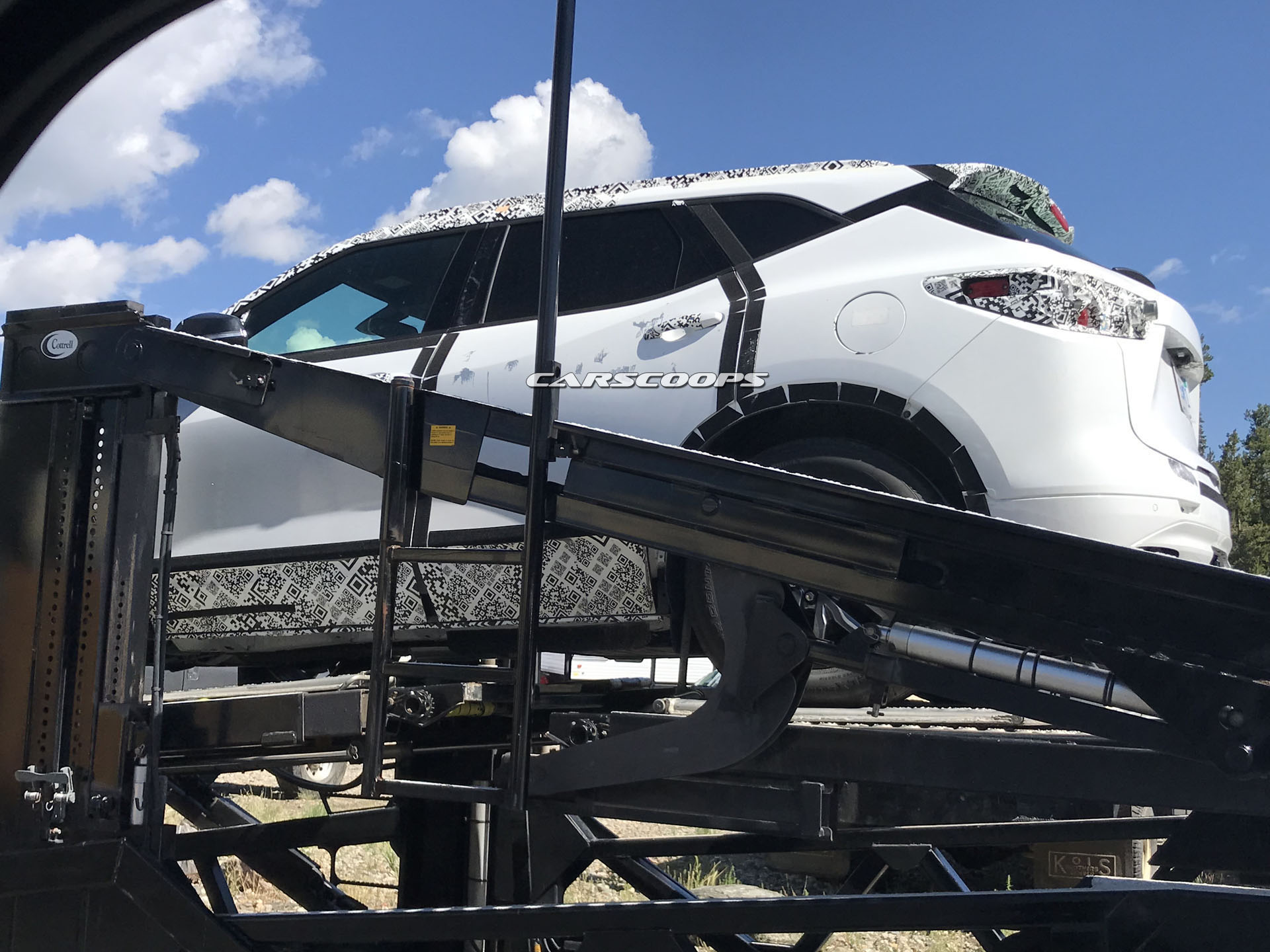 chevy-blazer-uspy-12 Camaro, Blazer And Corvette ZR1 Are The Sharp End Of Chevy’s Lineup