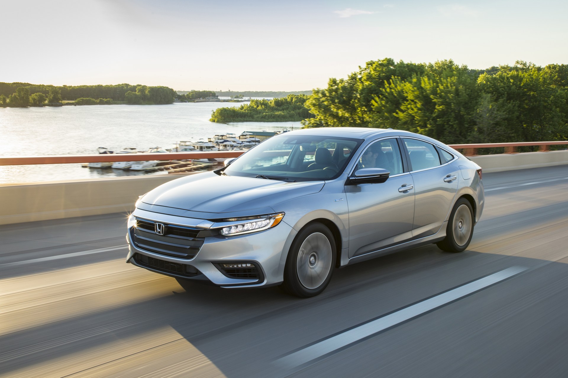 Honda-Backup-Camera-Recall-1 Honda Recalls 2018 Accord And 2019 Insight After Owners Complain About Backup Camera