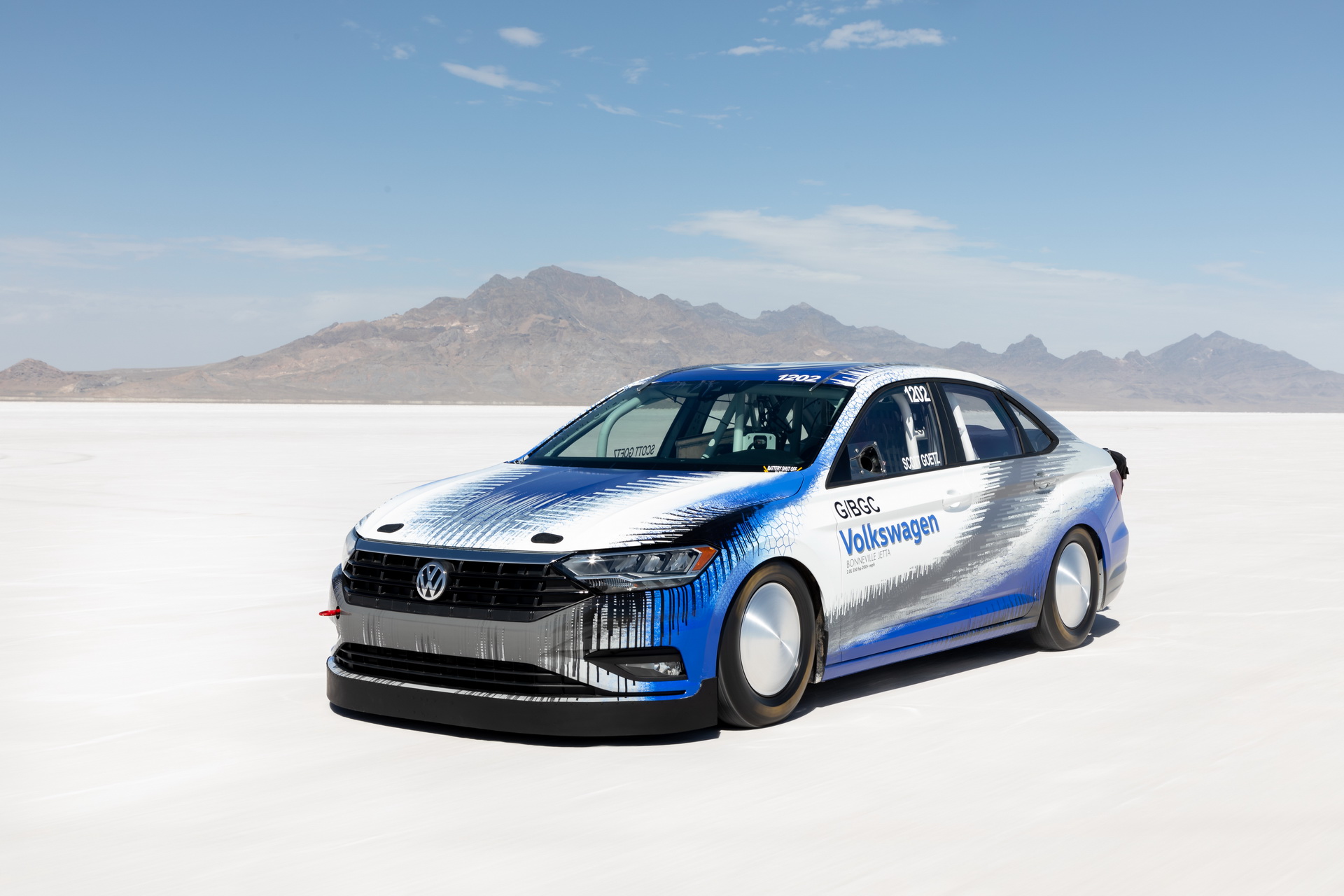 vw-jetta-land-speed-record-salt-flats-28 2019 VW Jetta Breaks SCTA Land Speed Record With 210 MPH Run