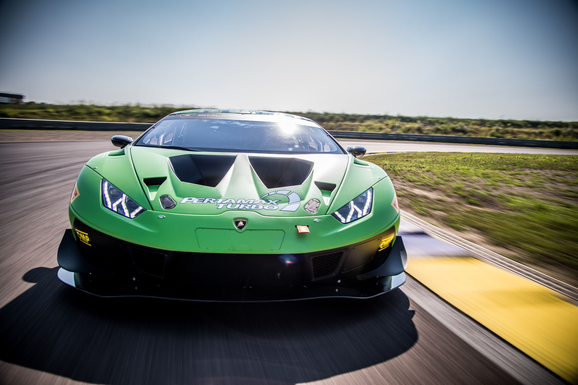 lamborghini-huracan-gt3-evo-004 Lamborghini Rolls Out Updated Huracan GT3 Evo Racer