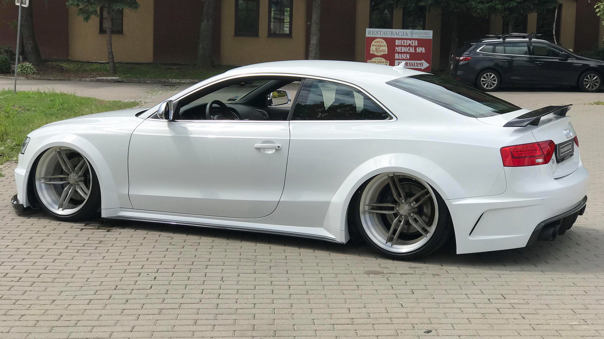 audi-s5-coupe-b8-tuning-17 Tuned Audi S5 Coupe Looks Like A DTM Car For The Road