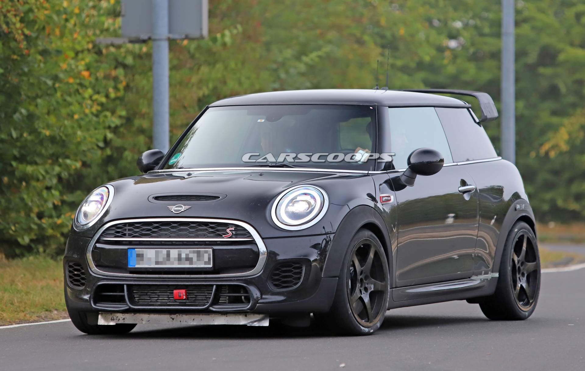 MINI-John-Cooper-Works-GP-spy-shots-1 Mini Unleashes John Cooper Works GP Prototypes On The Road