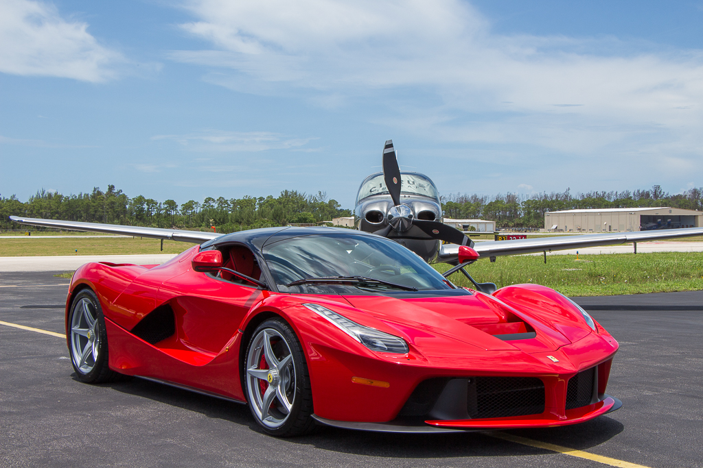 2015-LaFerrari-Auction-15 2015 LaFerrari Fails To Sell On Online Auction Despite $3.1 Million Bid
