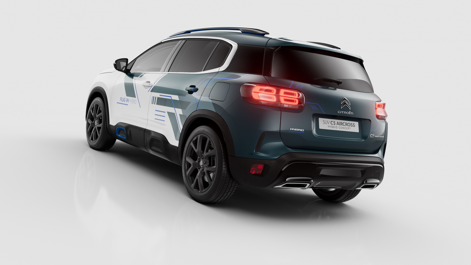 Citroen-C5-Aircross-PHEV-03 Citroen C5 Aircross Plug-In Hybrid Concept To Lead Brand’s Paris Show Display