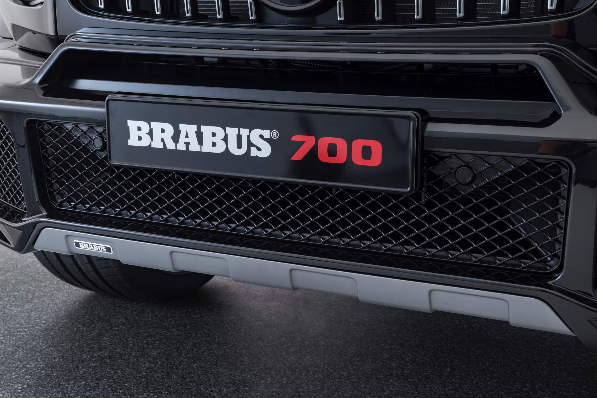 Brabus-700-Widestar-based-on-Mercedes-AMG-G63-13 New Brabus 700 Widestar Is What Stock Mercedes-AMG G63s Dream Of Becoming