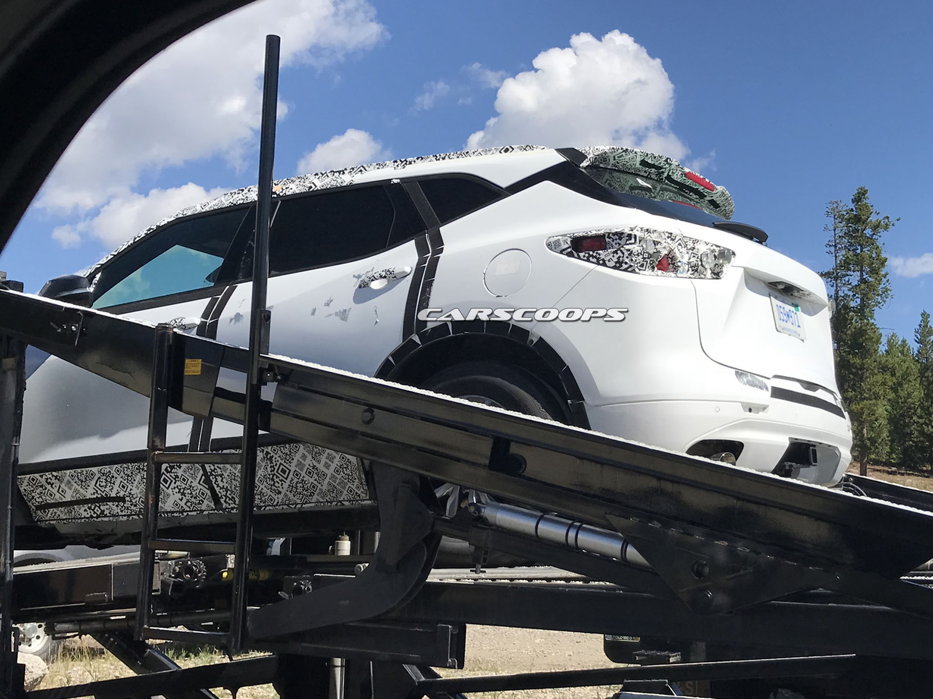 chevy-blazer-uspy-05 Camaro, Blazer And Corvette ZR1 Are The Sharp End Of Chevy’s Lineup