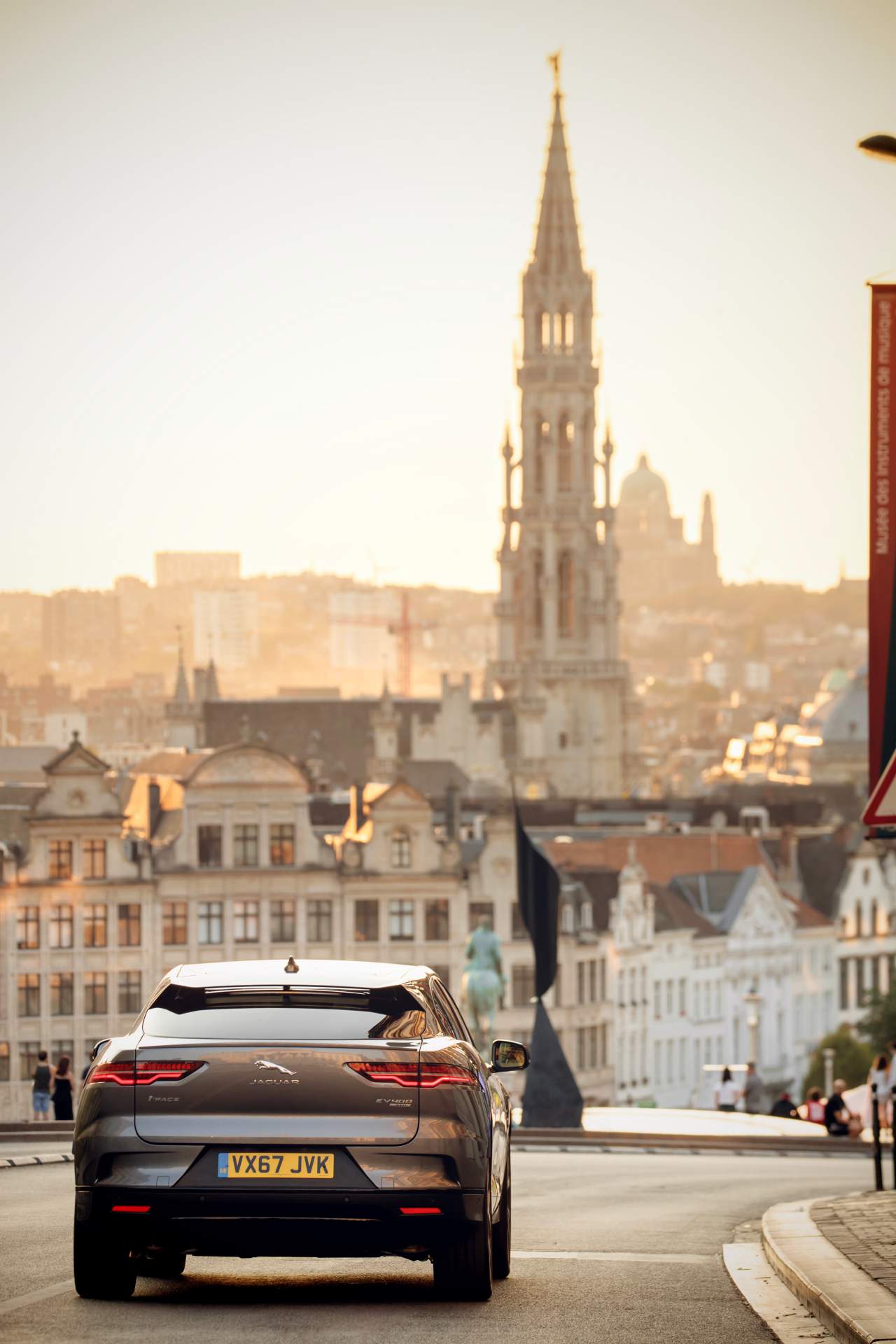 2019-Jaguar-I-Pace-7 2019 Jaguar I-Pace Drives 229 Miles From London To Brussels On One Charge