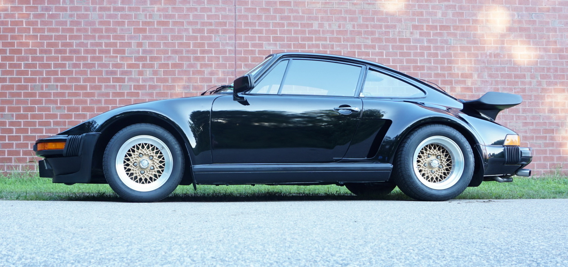 1979-porsche-930-slantnose-bat-auction-1 1979 930 Turbo Slantnose Is Not Your Typical-Looking 911