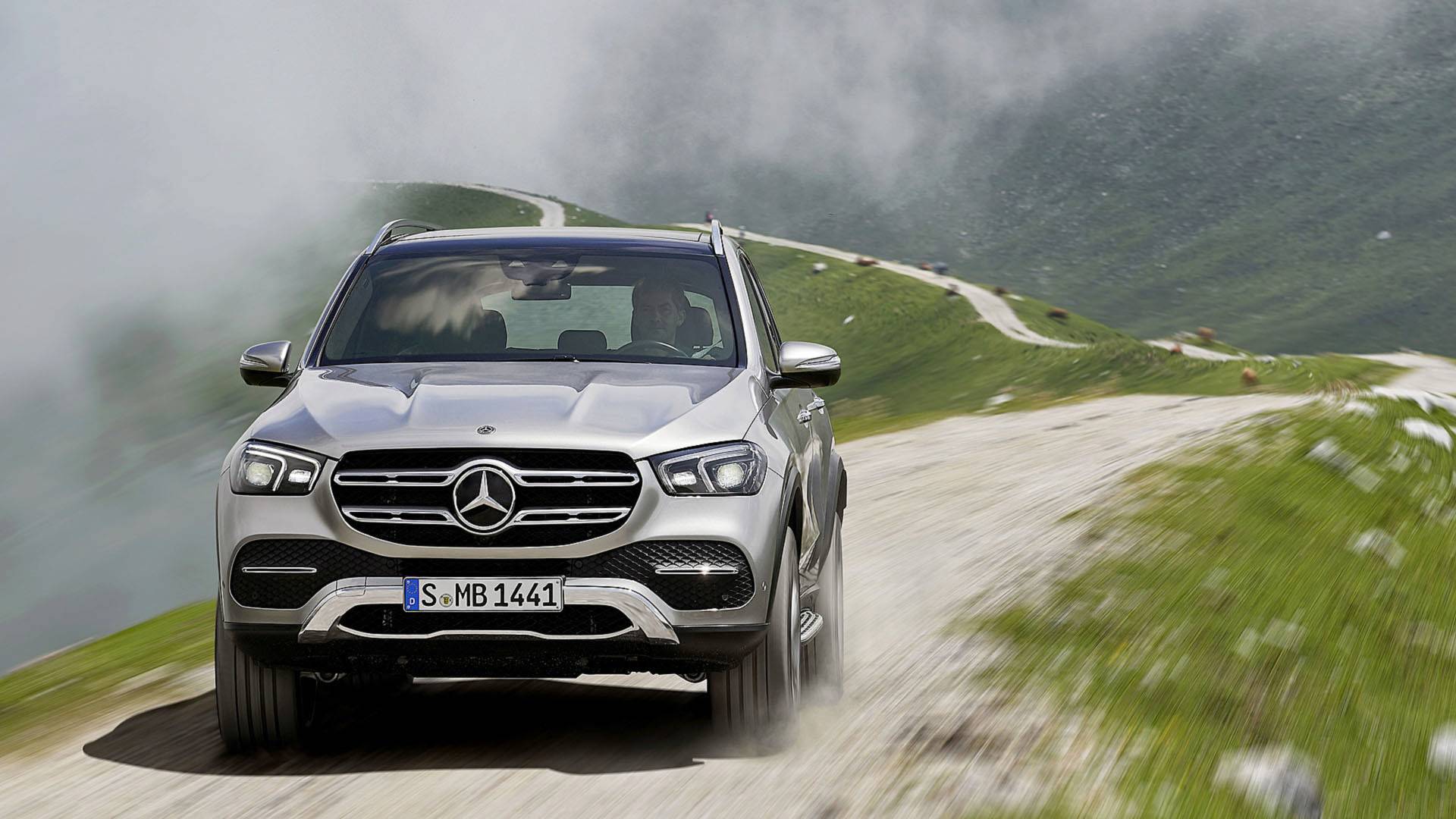 Mercedes-Benz-GLE-10 2019 Mercedes-Benz GLE Is Here With More Space, New Tech And Looks
