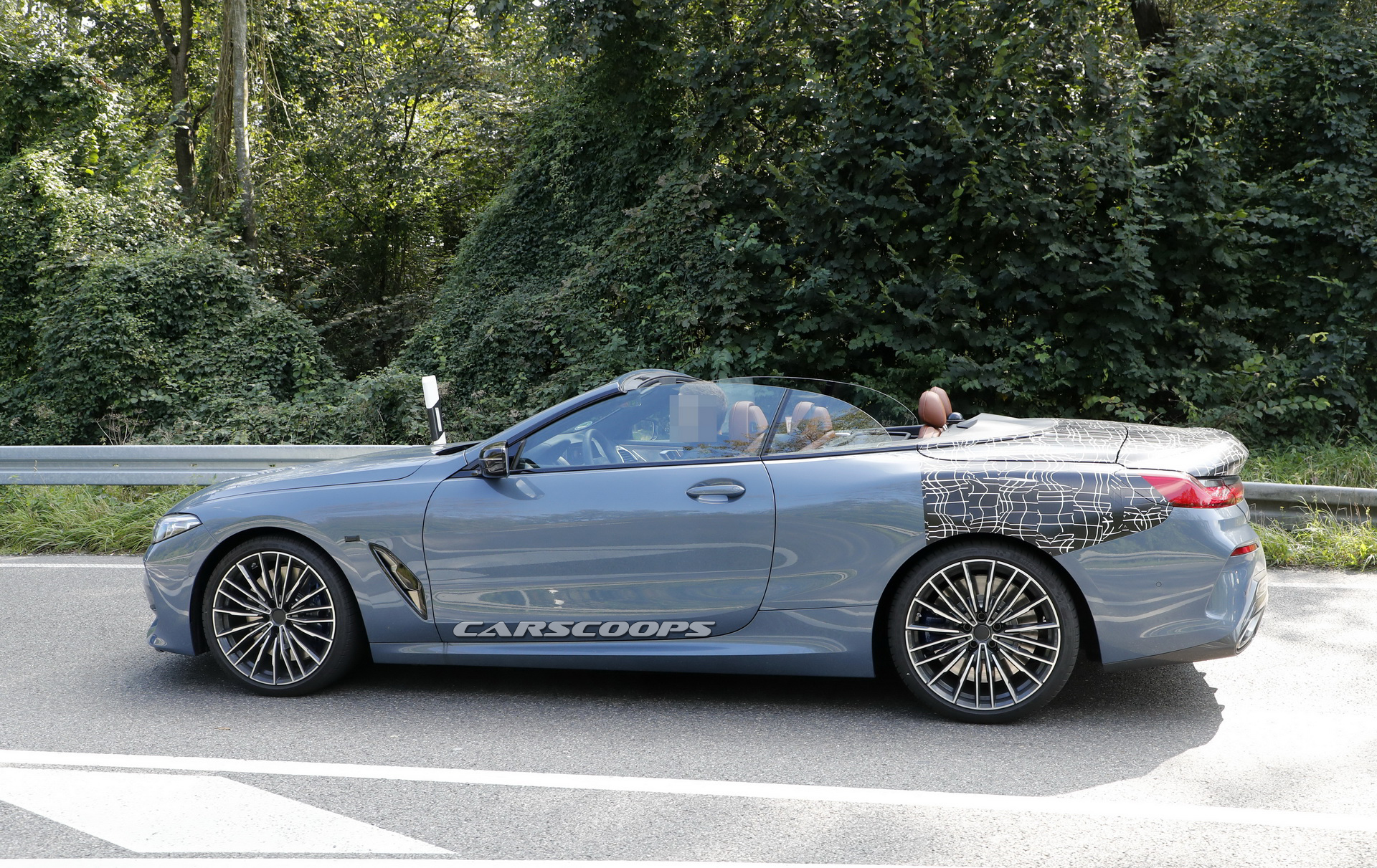 2019-bmw-8series-cabrio-drops-most-camo-7 New BMW 8-Series Convertible Pictures Leave Little To The Imagination